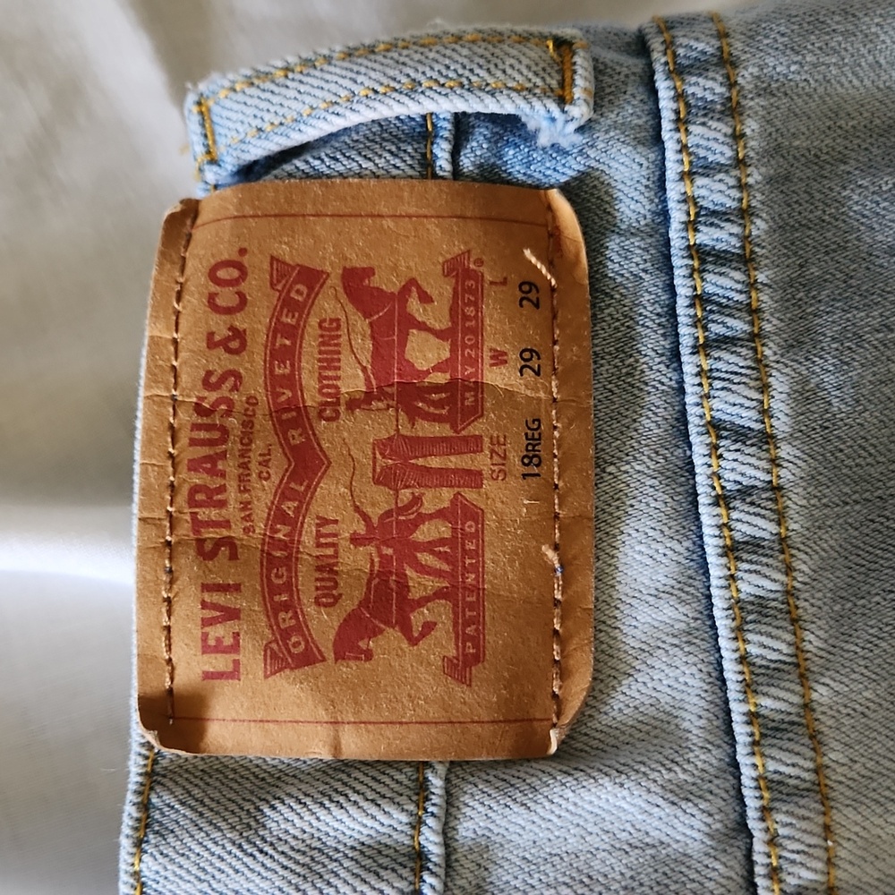 Jeans - Picture 5 of 5